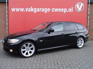 BMW 3-serie Touring 320D EFF DYNAMICS EDITION LUXURY LINE | Trekhaak | Cruise control | Stoelverwarming