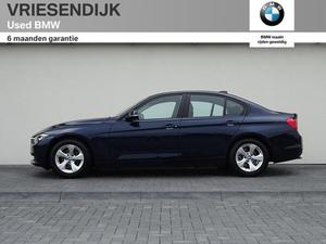 BMW 3-serie 320D EFFICIENTDYNAMICS EDITION EXECUTIVE, met o.a. cruise control, navigatiesysteem business, USB en