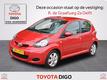 Toyota Aygo 1.0-12V ASPIRATION RED 5-deurs | Airco | LM-velgen