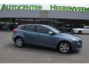 Volvo V40 1.6 D2 Cruise   Trekhaak   ECC   Navi   Telefoon   LMV