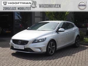 Volvo V40 D2 R-DESIGN  14 % BIJTELLING  NAVI 17INCH BLUETOOTH PARK ASSIST