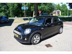 Mini Cooper 1.5 SALT BUSINESS Navi 136 pk 5 drs.