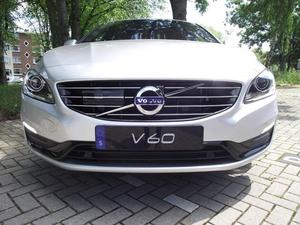 Volvo V60 D4 Geartronic Polar  Dynamic
