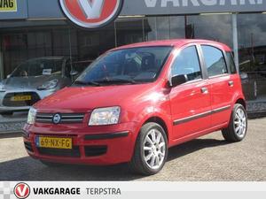 Fiat Panda 1.2 DYNAMIC  60pk  Airco!  Elektr.Ramen  Stuurbekr.  C.V. Afstand  LMV  APK tot 05-`18