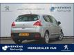 Peugeot 3008 Active 1.6 Turbo 156 pk met panoramadak en navigatie