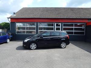 Peugeot 5008 1.6 THP BLUE LEASE EXECUTIVE 7P.