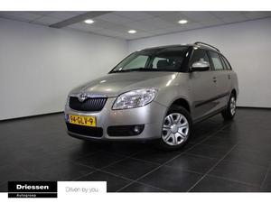 Skoda Fabia Combi 1.6 16v Ambiente