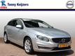 Volvo V60 2.0 D4 MOMENTUM Navigatie Clima Stof Leer PDC 17