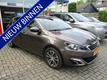 Peugeot 308 1.6 THP PREMIÈRE navigatie! panorama dak! keyless entry! trekhaak! dealer onderhouden! 33.000 km`s!