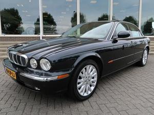 Jaguar XJ 4.2 V8 *EERSTE EIGENAAR* EXECUTIVE