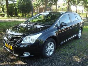 Toyota Avensis Wagon 2.0 D-4D Dynamic Navigatie Camara!