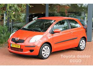 Toyota Yaris 1.0 VVTI SOL | Airco | 1e eigenaar! | Dealer onderhouden | Centr.vergrendeling