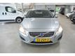 Volvo V60 1.6 D2 MOMENTUM Business Navi ECC