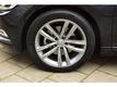 Volkswagen Passat Variant 1.6 TDI 120 pk DSG Automaat BUSINESS EDITION Navigatie PDC LED 18 inch LM velgen