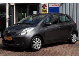 Toyota Yaris 1.3 VVTi Sol MMT