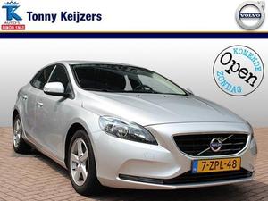 Volvo V40 1.6 D2 MOMENTUM Navigatie Leer Clima Audio 16`LM 114Pk!