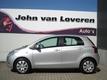 Toyota Yaris 1.3 VVTi 5-deurs Sol met Airco   Stuurbekrachtiging.