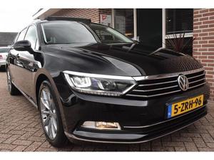 Volkswagen Passat Variant 2.0 BITDI 177kw 240pk DSG 4MOTION HIGHLINE Executive Ecc Pdc Led ACC Leer Trekhaak Panoramad