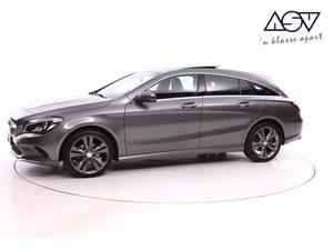 Mercedes-Benz CLA-Klasse Shooting Brake 200 PRESTIGE Harman Kardon, Panoramadak, Trekhaak, Stoelverwarming, Urban pakket, Par