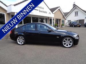 BMW 3-serie 320I Executive 18`ALU. CLIMATE CONTROL DOORLAADSYSTEEM