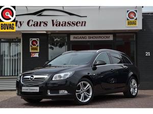 Opel Insignia Sports Tourer 180 PK 1.6 T SPORT NAVIGATIE CRUISE CTR LMV 18 INCH BI-XENON CHROOMPAKKET DEALER ONDER