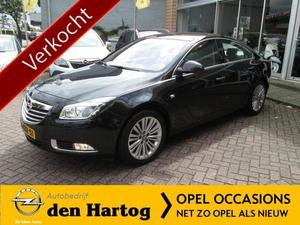 Opel Insignia 1.6 T COSMO 180PK Xenon Leder Navi 18`LM Velgen