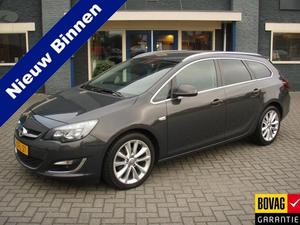 Opel Astra Sports Tourer 2.0 CDTI SPORT Automaat - Navigatie - Leder