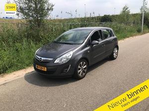 Opel Corsa 1.4 16v Anniversary  Airco Cruise Trekhaak 15``LMV