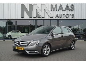 Mercedes-Benz B-klasse 180 AUT7 AMBITION TREKHAAK SPORTPAKKET