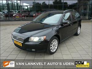 Volvo V50 2.0d summum leder xenon trekhaak