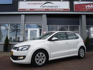 Volkswagen Polo 1.2 TDI BLUEMOTION COMFORTLINE 5-Drs Airco-Cruise-Org. Audio-Lmv