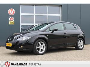 Seat Leon 1.6 SPORTSTYLE  102pk  Airco  Cruise  Elek. pakket  LMV  Mistl.  Armsteun  AUX  AFN. Trekhaak  138.0