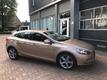 Volvo V40 1.6 D2 MOMENTUM Clima-Navi-Cruise-Camera-Pdc-Lmv