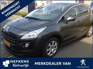 Peugeot 3008 ACTIVE 1.6 HDIF AUTOMAAT * NAVI * PANORAMADAK * CLIMA * PARKEERH