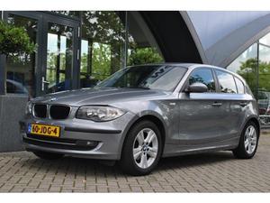 BMW 1-serie 116I BUSINESS LINE Airco, 6 bak, trekhaak