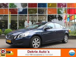 Volvo S60 1.6 T3 KINETIC   NAVIGATIE   AIRCO-ECC   CRUISE CONTR.   EL. PAKKET   PDC   *APK TOT 6-2018*   LMV