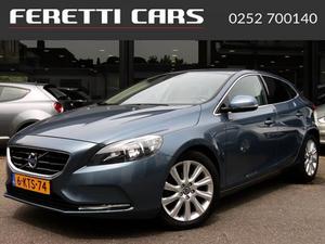 Volvo V40 1.6 D2 SUMMUM LEDER NAVI AIRCO 6VERSN LED LMV PDC