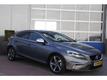 Volvo V40 D2 R-DESIGN Leder Xenon Premium Sound 136 dkm! 14%