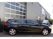 Volvo V60 T4 Momentum 17 Inch Leder Navi 180 PK!