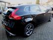 Volvo V40 2.0 D4 R-DESIGN LEDER NAVI KEYLESS 190 PK 14% BIJTELLING