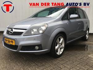 Opel Zafira 2.2 Cosmo Automaat