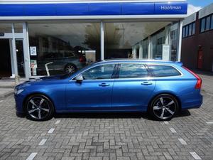 Volvo V90 D3 GEARTRONIC R-DESIGN