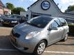 Toyota Yaris 1.3 VVTi AIRCO LUXE UITVOERING NETTE STAAT GARANTIE!