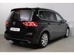 Volkswagen Touran 1.4 TSI 150PK DSG Highline R-Line | R-Line Exterieur | 7-Persoons | Xenon | Stoelverwarming | Adapti