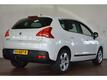 Peugeot 3008 BWJ 2011 1.6 HDIF 112 PK ALLURE CLIMA CRUISE LMV PDC TREKHAAK NAVI PANORAMADAK