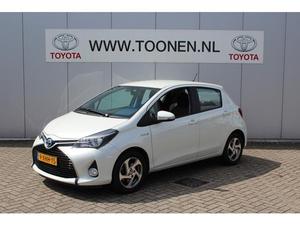 Toyota Yaris 1.5 Hybrid Lease Navigatie, dealer o.h., Parelmoer wit