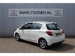 Toyota Yaris 1.5 Hybrid Lease Navigatie, dealer o.h., Parelmoer wit