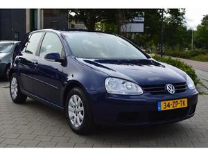 Volkswagen Golf 1.6 5Drs COMFORTLINE