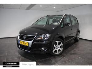 Volkswagen Touran 1.4 TSI CROSS