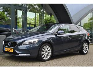 Volvo V40 1.6 D2 SUMMUM PANORAMA | LEER | CAMERA | NAVI | GEHEUGENSTOEL |